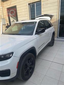 جيب جراند شيروكي